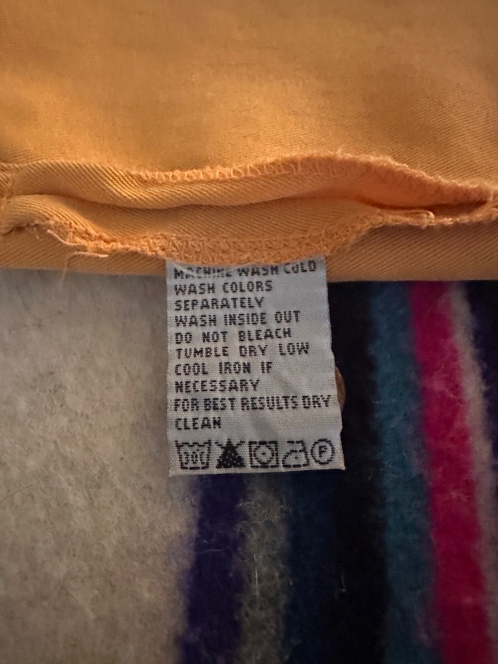 Tommy Bahama- Large - 🍑 color - Harbor Luxe - Picture 12 of 13